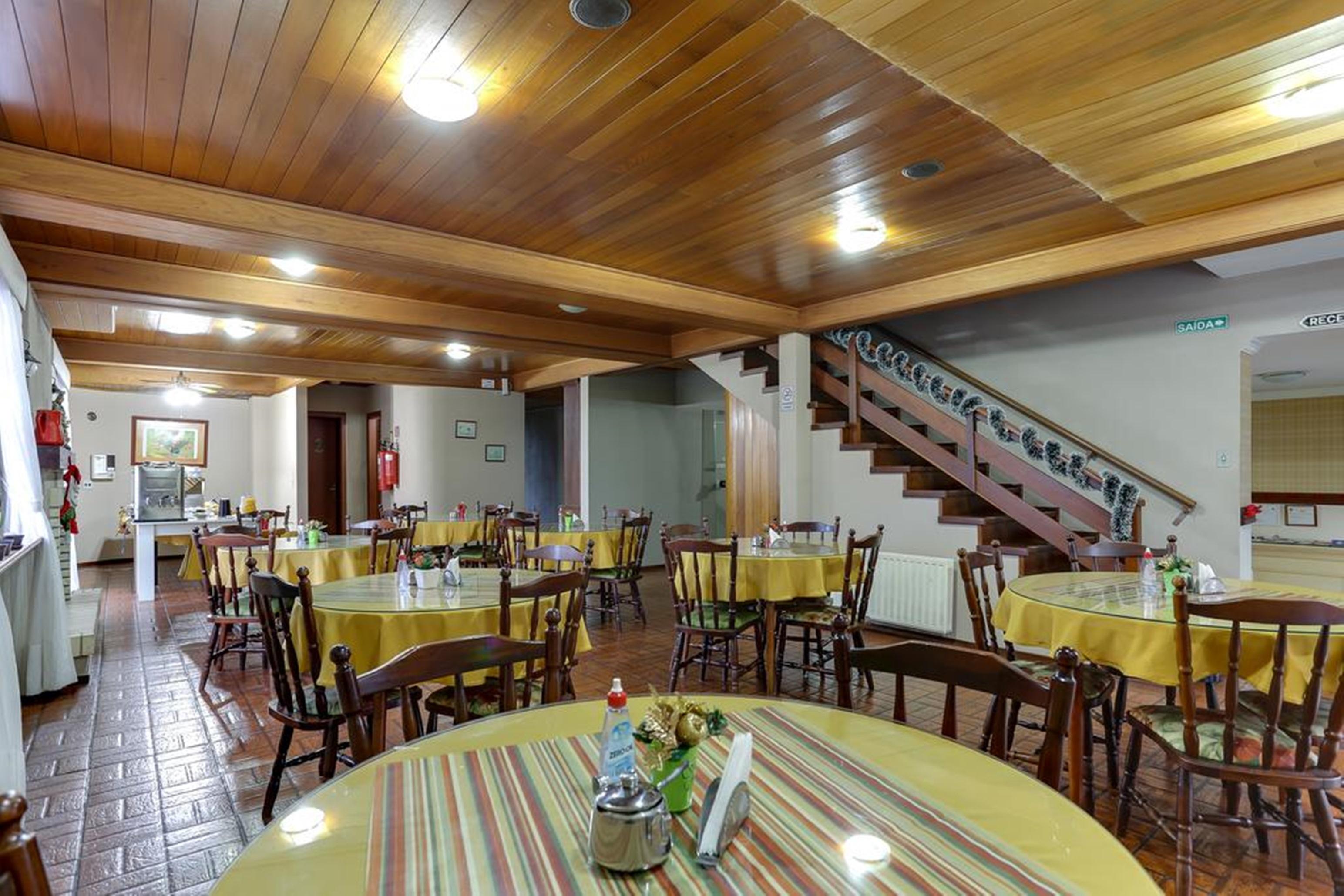 Hotel Alpen Hof Грамаду Екстериор снимка