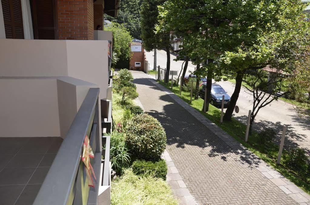 Hotel Alpen Hof Грамаду Екстериор снимка