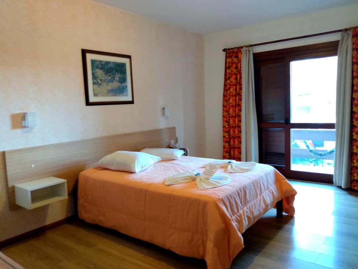 Hotel Alpen Hof Грамаду Екстериор снимка